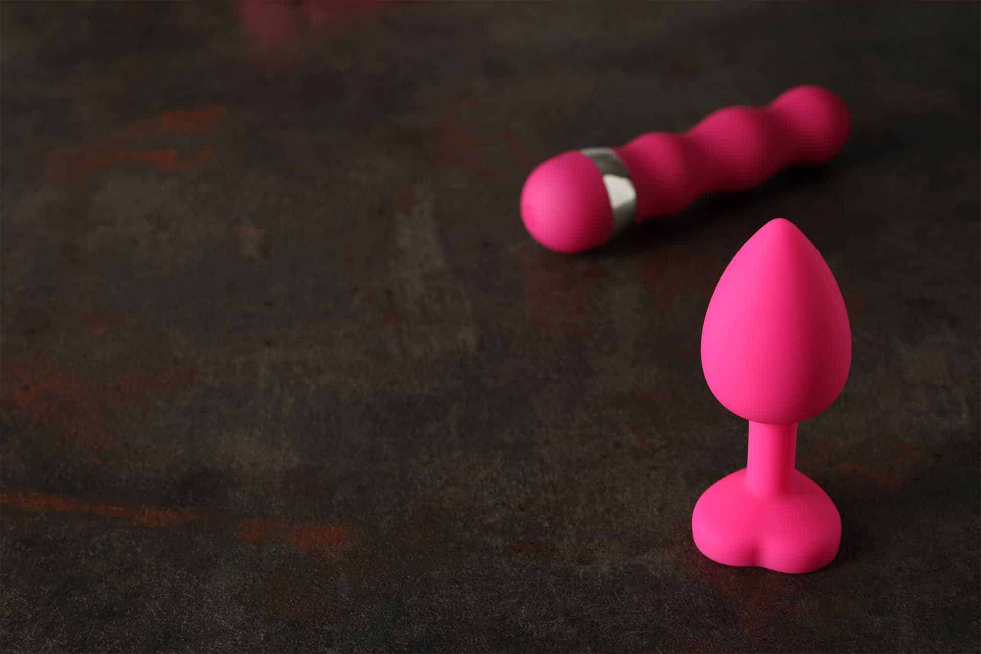 Sex toys and lube don't mix together : wrong
